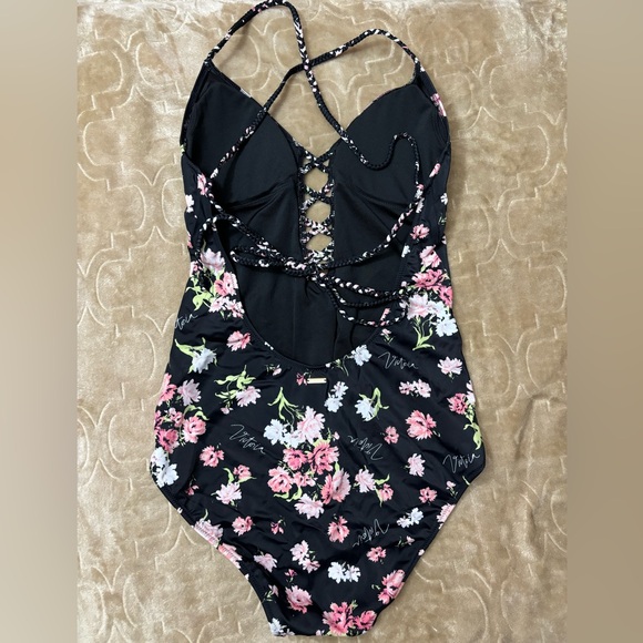 Victoria's Secret size M Black Floral Swimsuit one piece strappy padded NEW - Picture 1 of 7